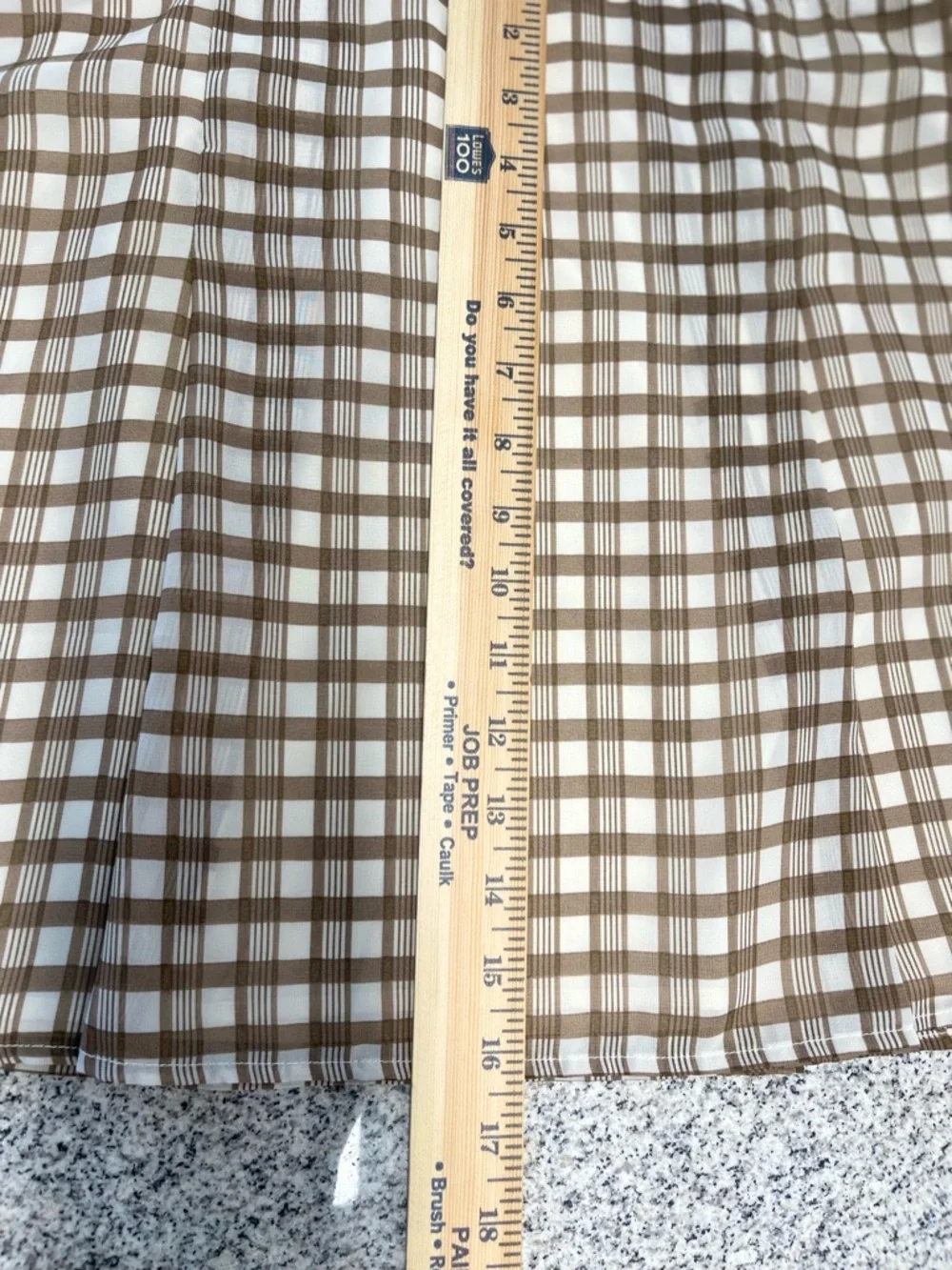 Le Lis Collection Women’s Pleated Mini Skirt Checkered Plaid  White/ Tan Size L